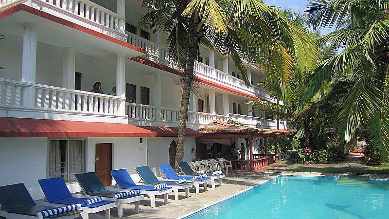 Kristal Sands Beach Resort Калангут Экстерьер фото
