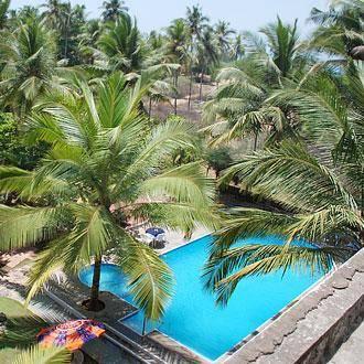 Kristal Sands Beach Resort Калангут Экстерьер фото